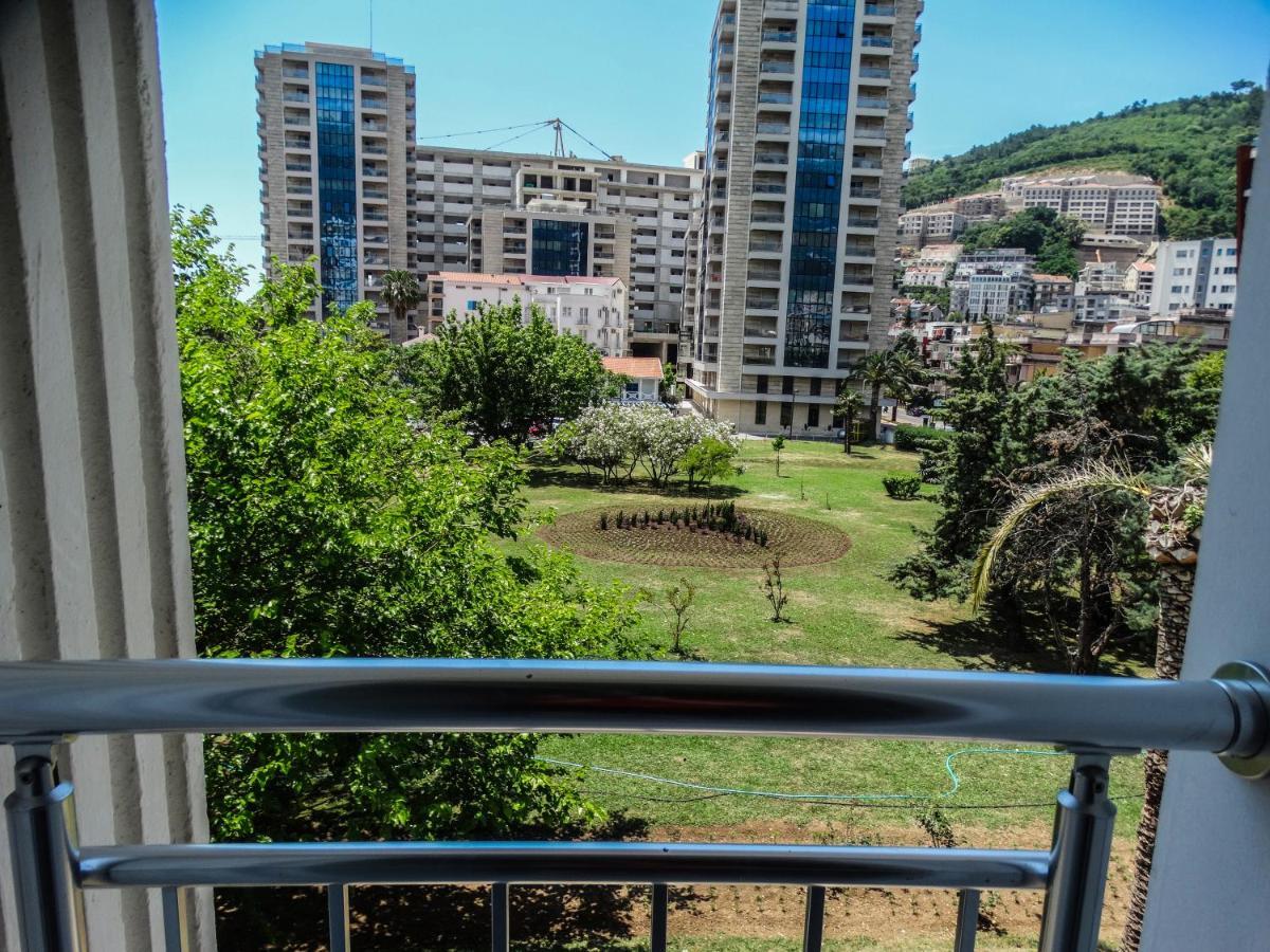Post Office Center Apartments Budva Luaran gambar